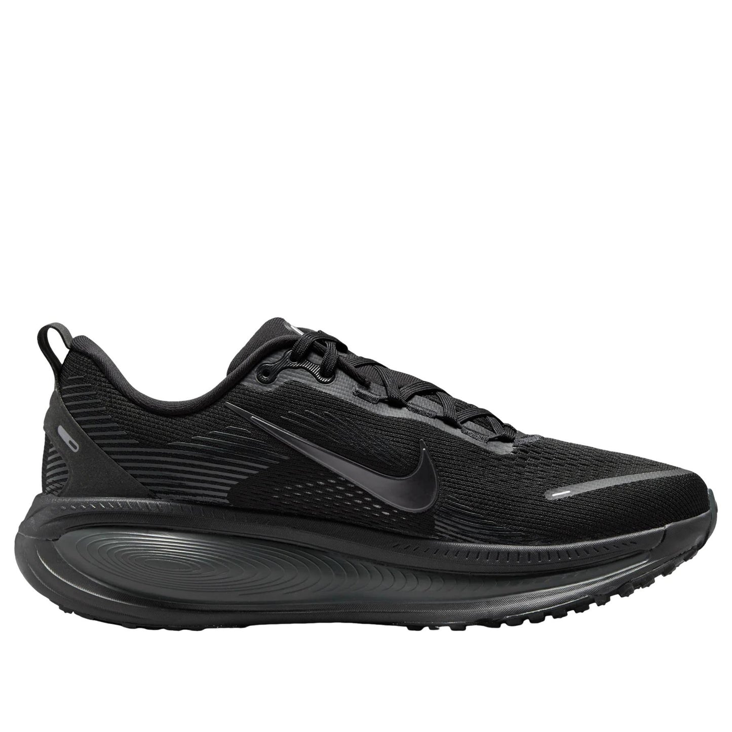 Nike Vomero 18 
Black Dark Smoke Grey Light Smoke Grey