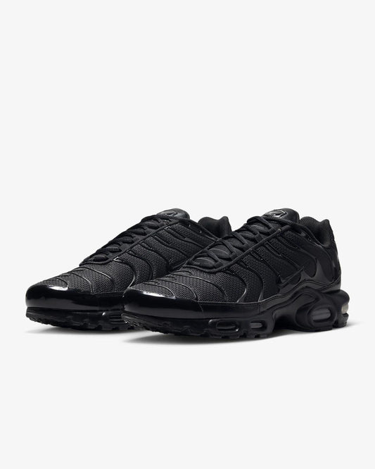 Nike Air Max Plus Triple Black
