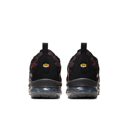 Nike Air VaporMax Plus Darth Maul Men's DZ4857-001