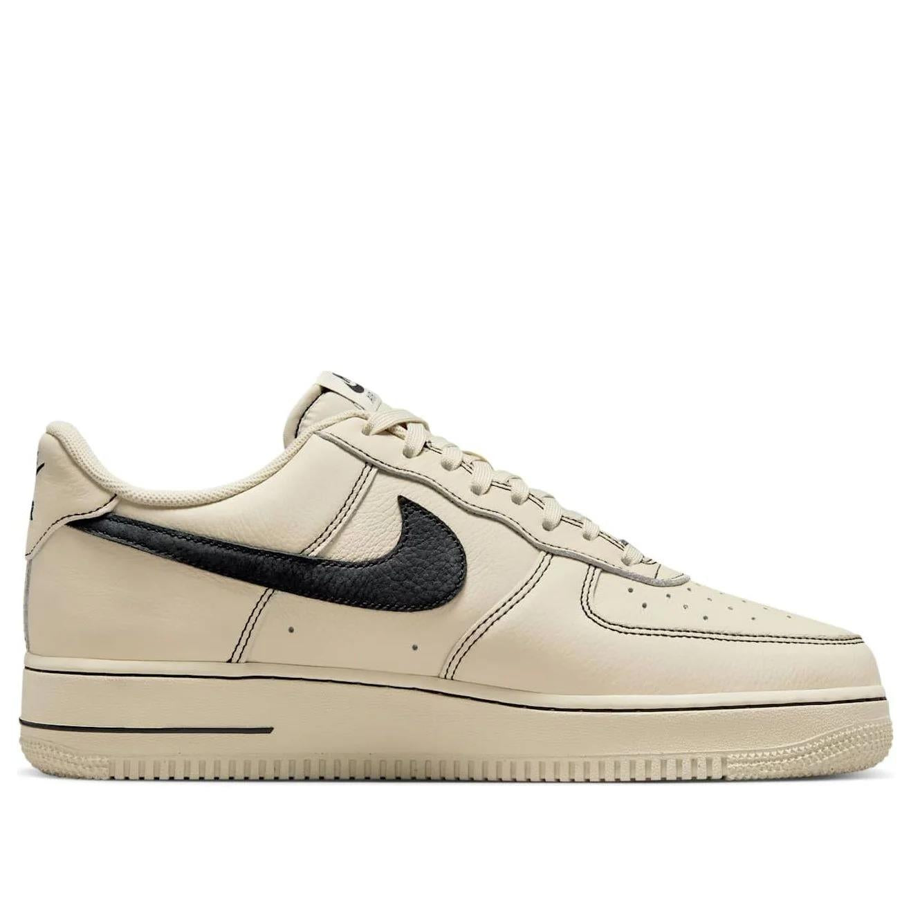 Nike Air Force 1 Low '07 LV8 Light Khaki Black