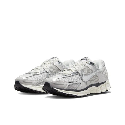 Nike Zoom Vomero 5 Photon Dust Metallic Silver (Women's)