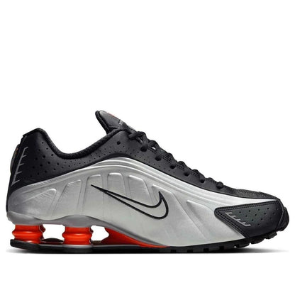 Nike Shox R4 Black Metallic Silver (2025)