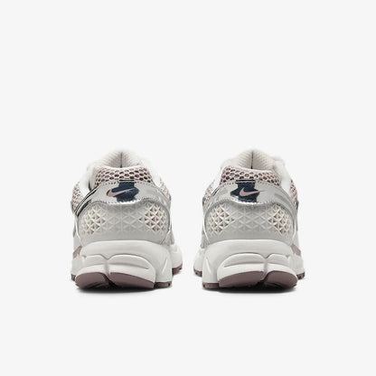 Nike Zoom Vomero 5 Metallic Silver Platinum Violet (Women's)