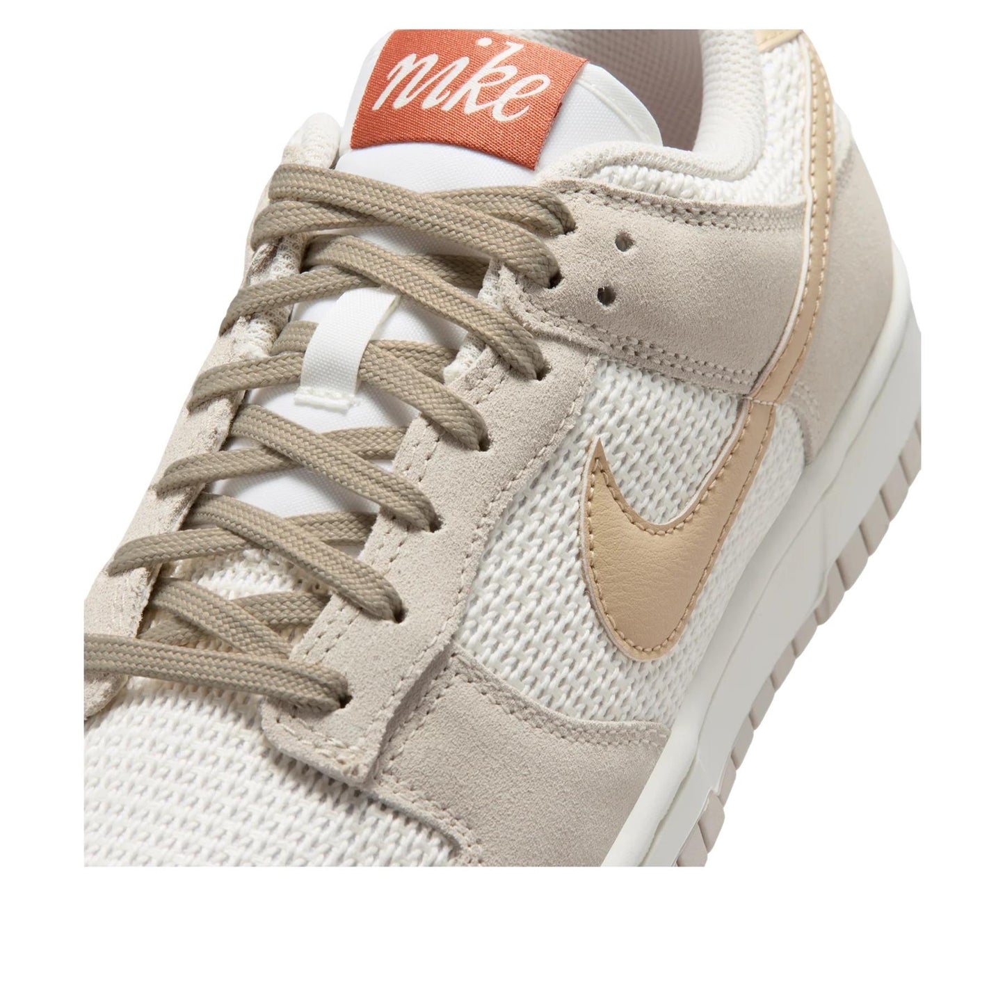 Nike Dunk Low SE 
Sail Light Orewood Brown Linen (Women's)