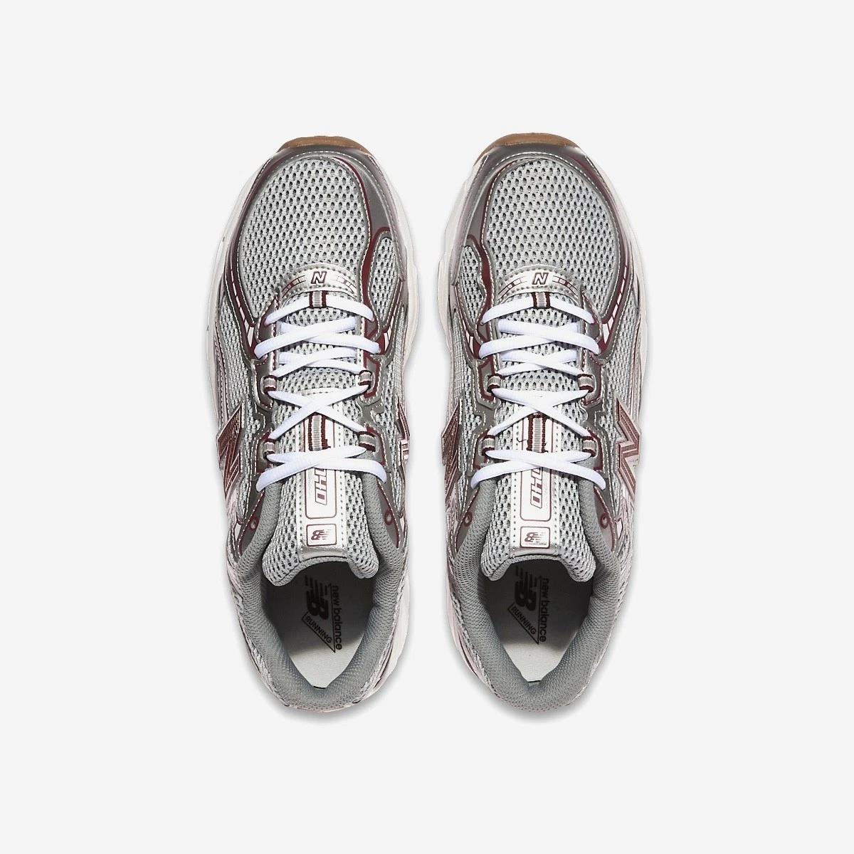 New Balance 740v2 
Monarch Wine