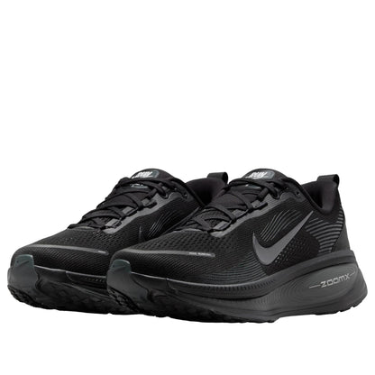 Nike Vomero 18 
Black Dark Smoke Grey Light Smoke Grey
