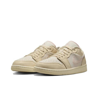 Jordan 1 Low SE Seersucker (Women's)
